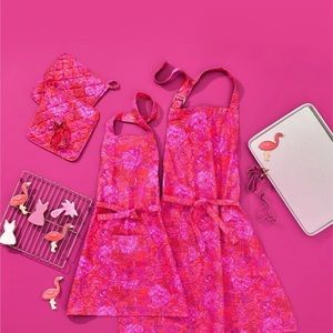 Lilly Pulitzer- Cookie Cutters Pot Holder and Aprons